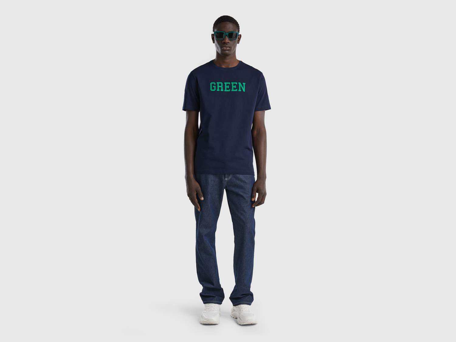 Benetton Erkek Lacivert %100 Koton Renk Yazı Baskılı T Shirt. 1