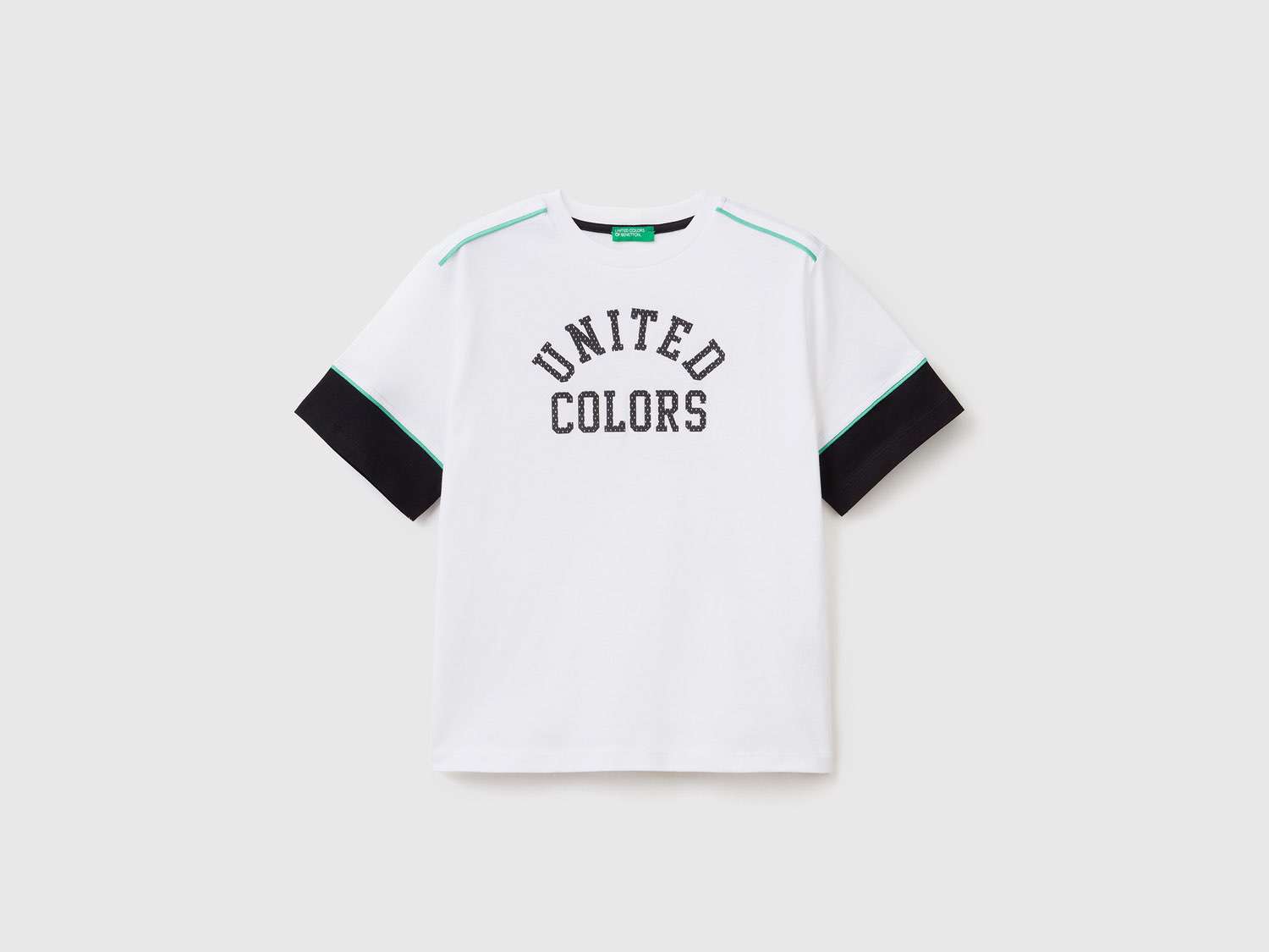 Benetton Erkek Çocuk Beyaz United Colors Aplikeli T Shirt. 1