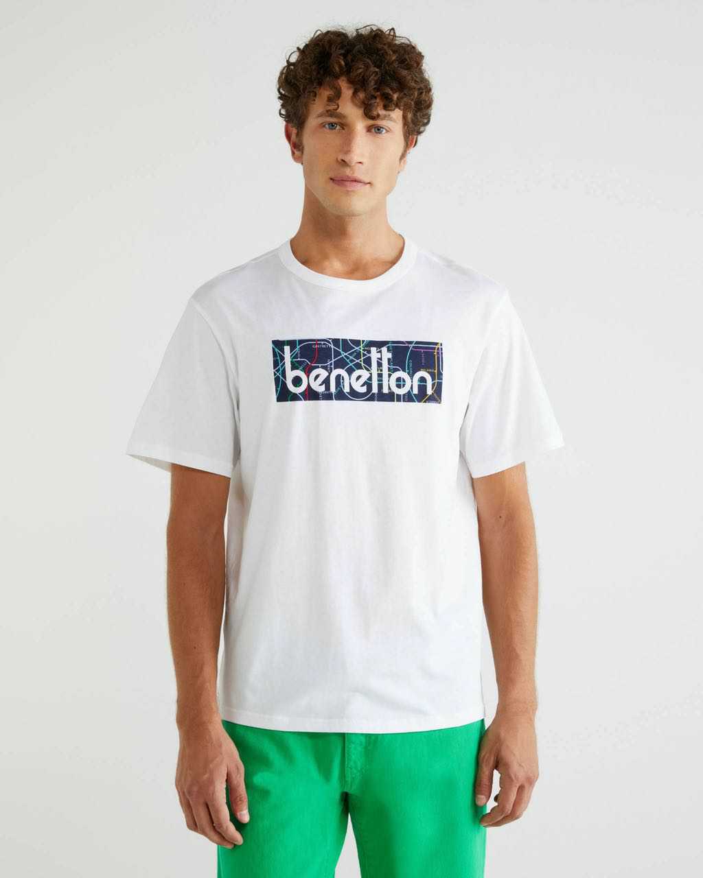 Benetton Vintage Logo Tshirt. 3