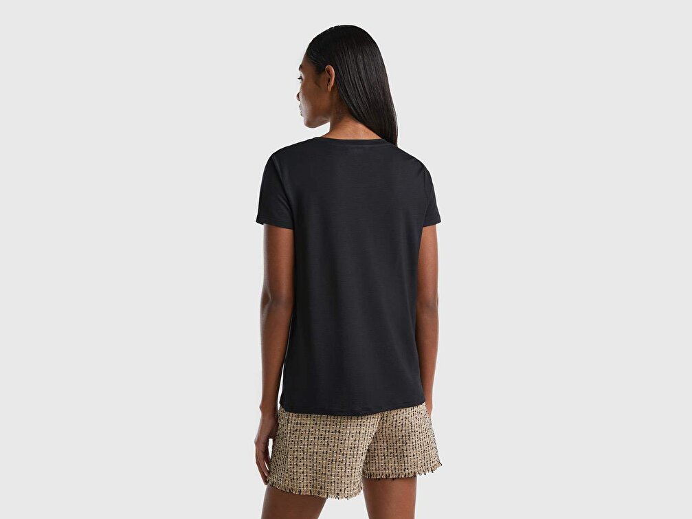 Benetton Kadın Siyah %100 Liyosel V Yaka T-Shirt