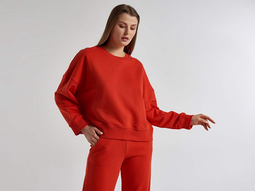 Benetton Kadın Kırmızı Boxy Fit Oversixe Sweatshirt