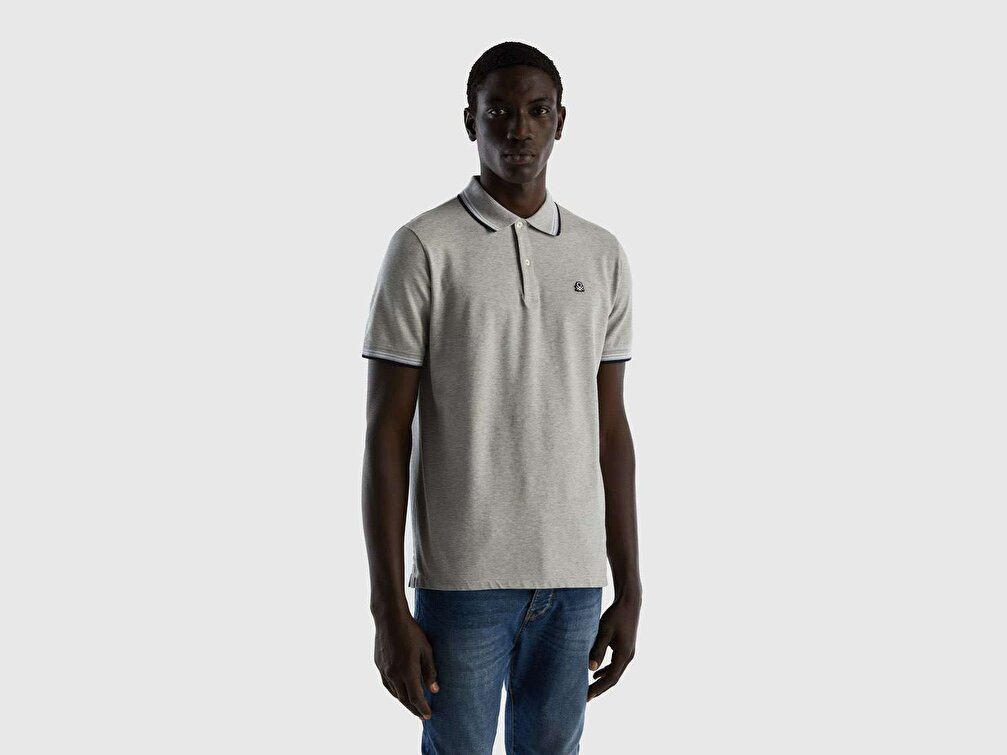 Benetton Erkek Gri Melanj Kol ve Yaka Ucu Çizgili Polo
