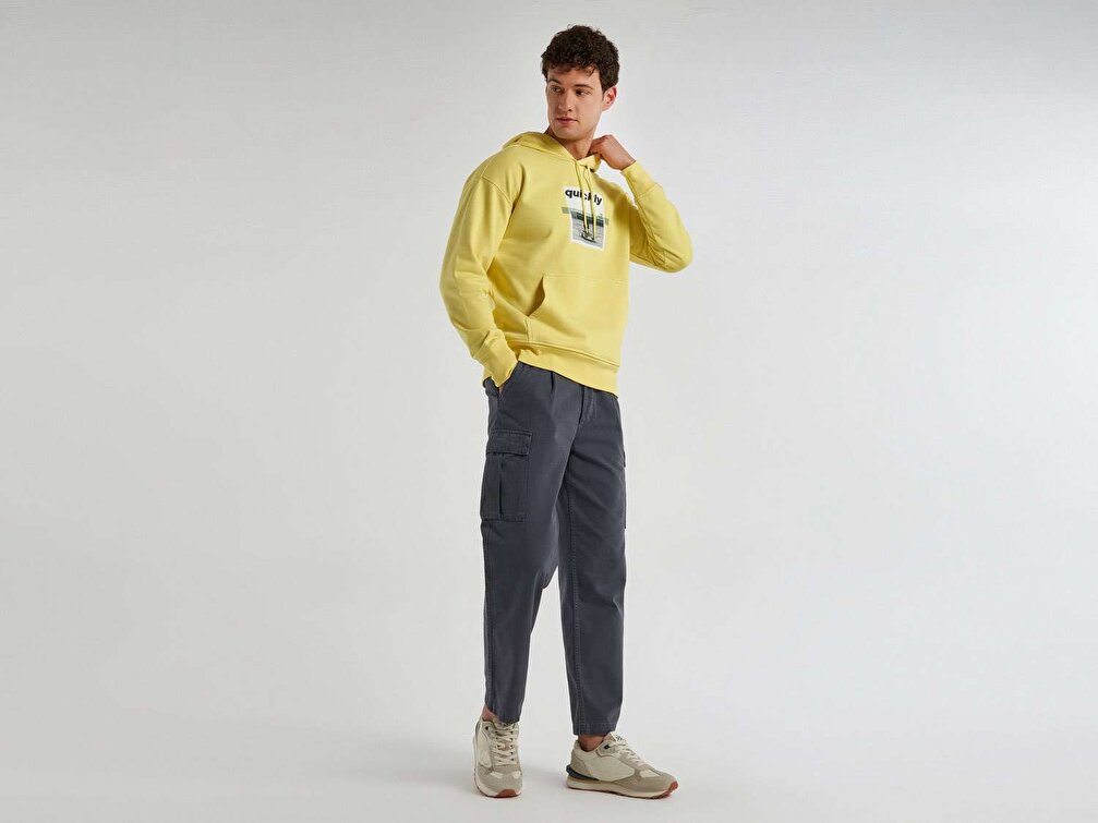 Benetton Erkek Sarı Kapşonlu Baskılı Sweatshirt