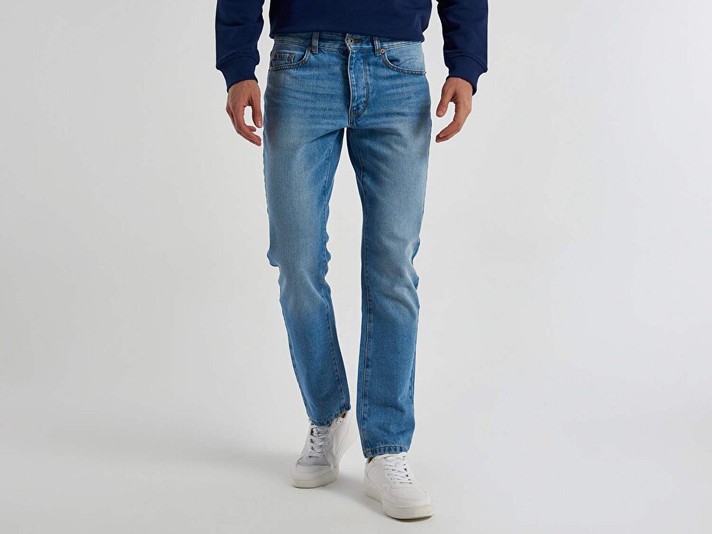 Benetton Erkek Açık Denim Regular Straight Fit Denim