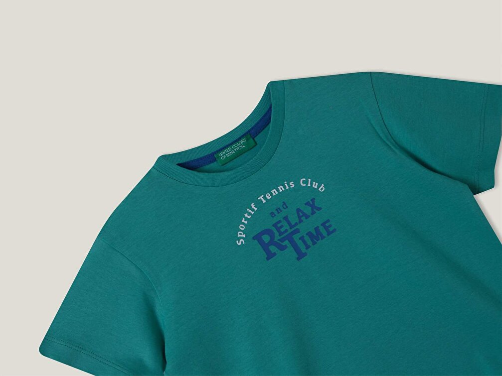Benetton Erkek Çocuk Yeşil Dikiş Detaylı Slogan Baskılı T-Shirt