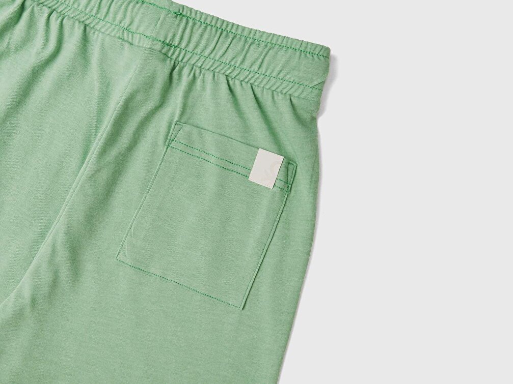 Benetton Erkek Çocuk Yeşil Organik Koton Etiket Logolu Cepli Şort