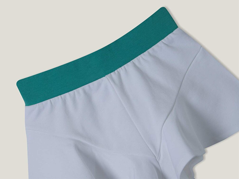 Benetton Kız Çocuk Beyaz Beli Kontrast Bantlı Şort