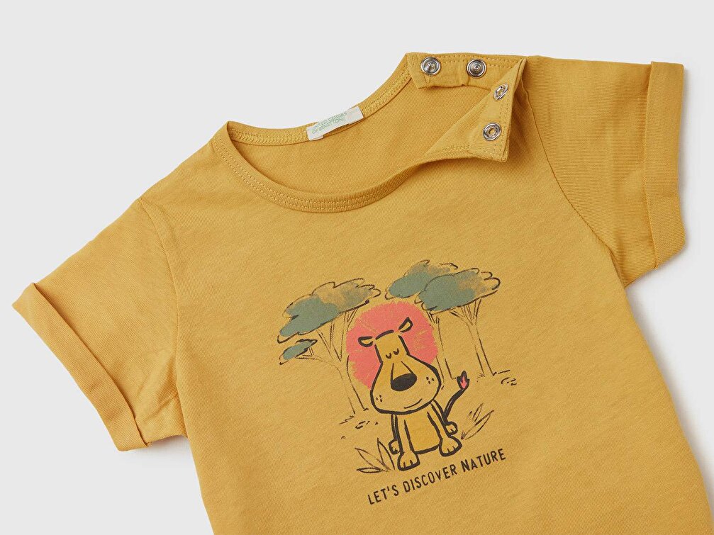 Benetton Bebek Hardal Sarı Su Bazlı Hayvan Baskılı T-Shirt
