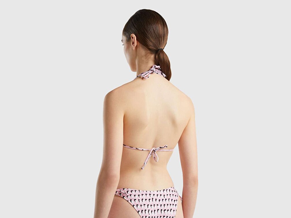 Benetton Kadın Toz Pembe Mix Desenli Boyundan Bağlamalı Üçgen Bikini Üst