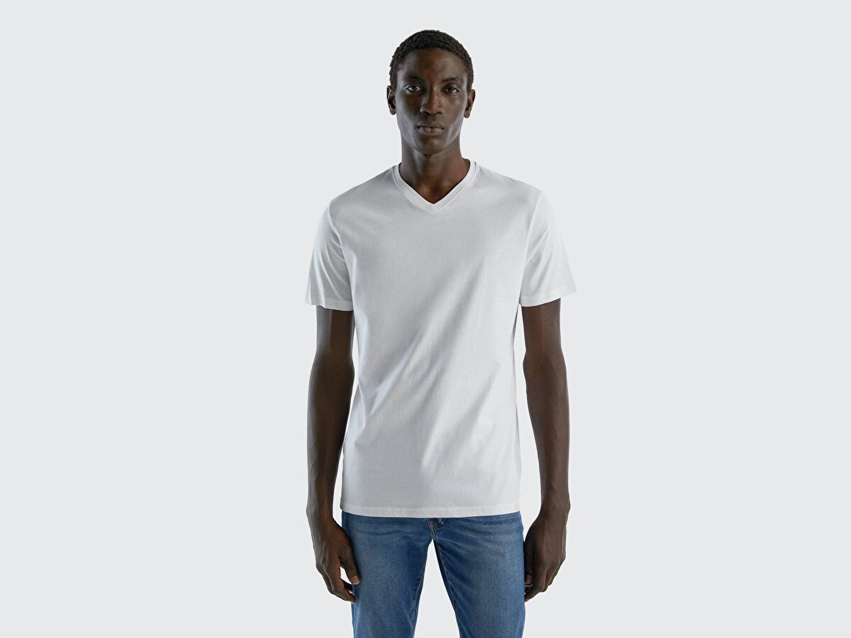 Erkek Beyaz V Yaka Basic Koton Tshirt