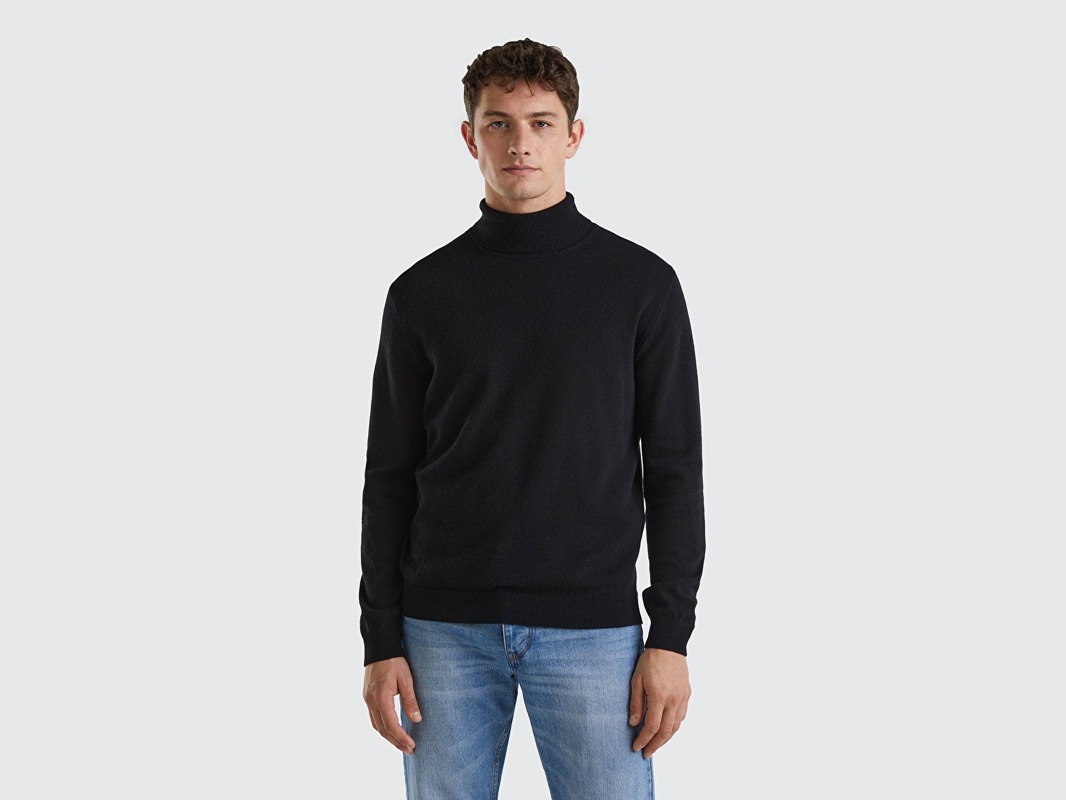 Benetton Erkek Siyah %100 Merino Boğazlı  Kazak