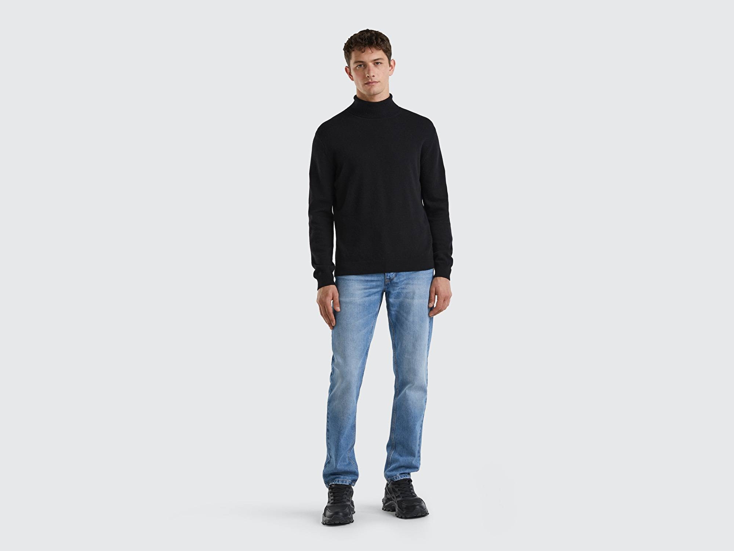 Benetton Erkek Siyah %100 Merino Boğazlı  Kazak