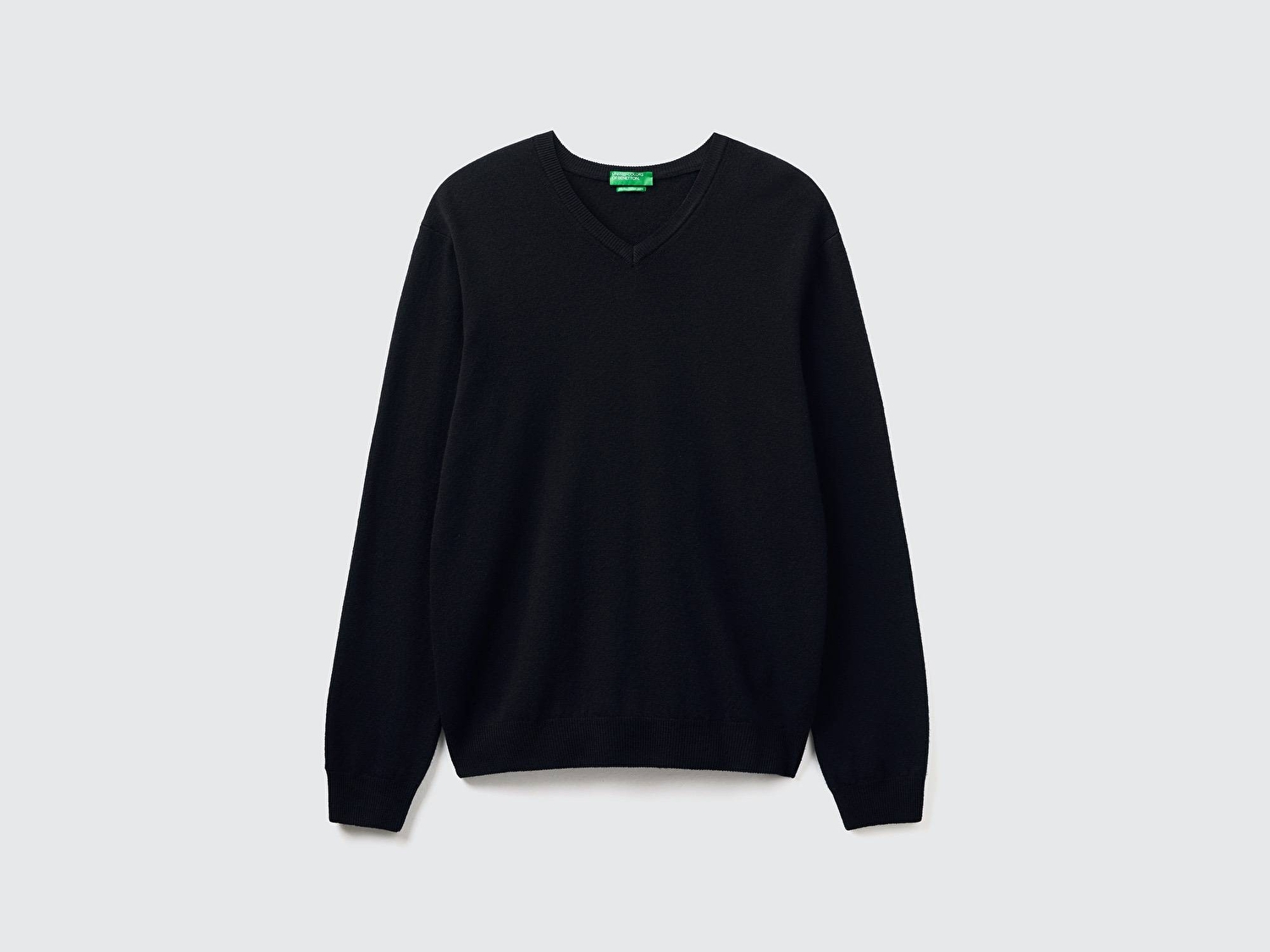 Benetton Erkek Siyah V Yaka %100 Merino Kazak