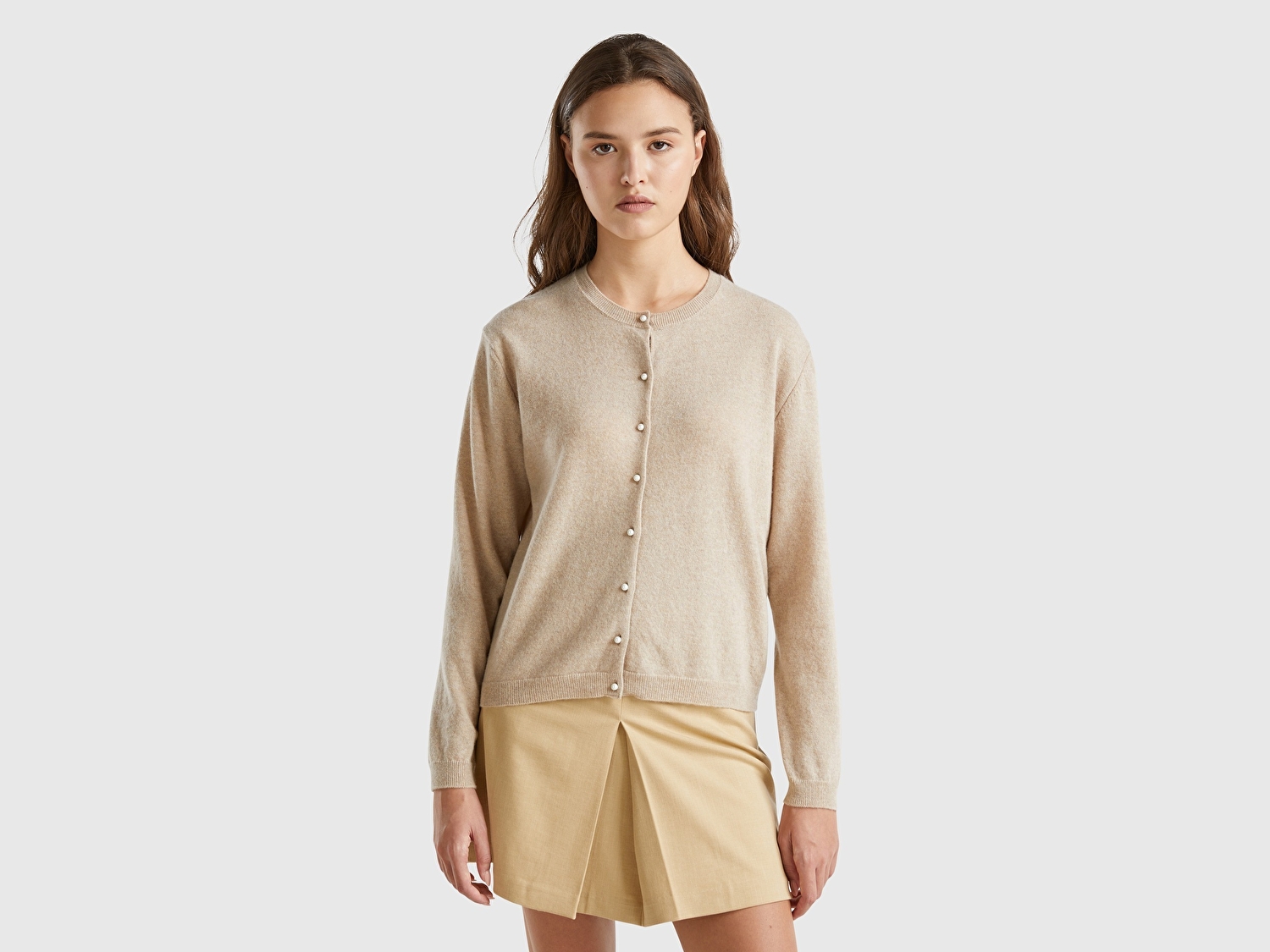 Benetton Kadın Ekru %100 Merino Bisiklet Yaka İnci Düğmeli  Hırka