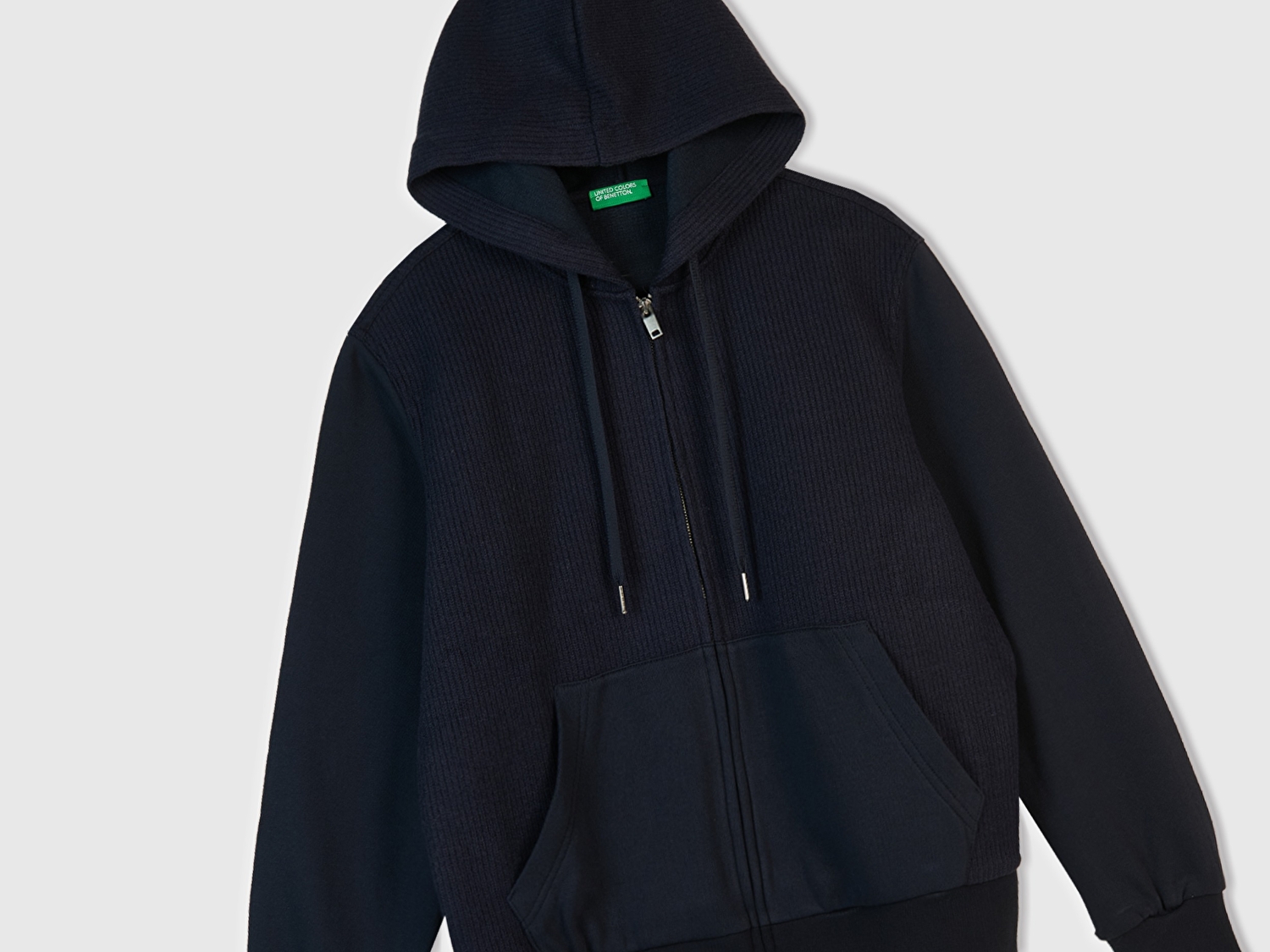 Benetton Erkek Lacivert Pamuk ve Yün Karışımlı Cepli Fermuarlı Kapüşonlu Sweatshirt