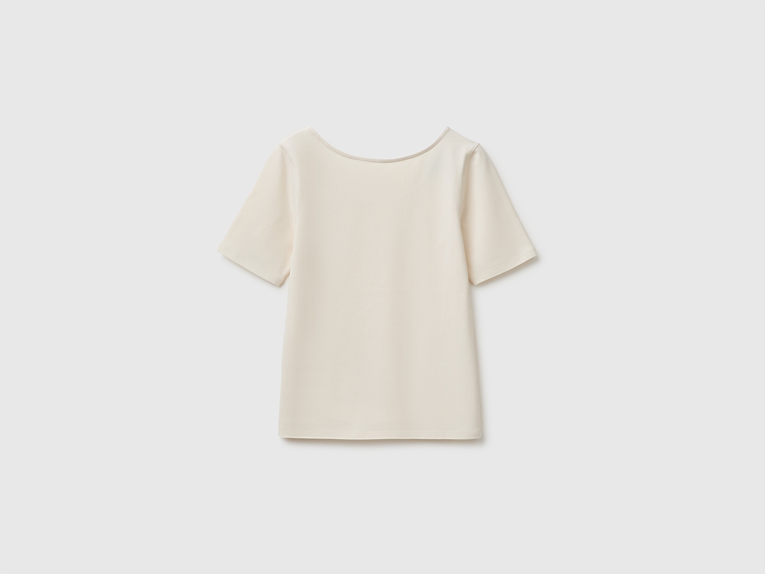 Benetton Kadın Krem Pamuk Karışımlı Örme Slim Fit Geniş Yaka T-Shirt