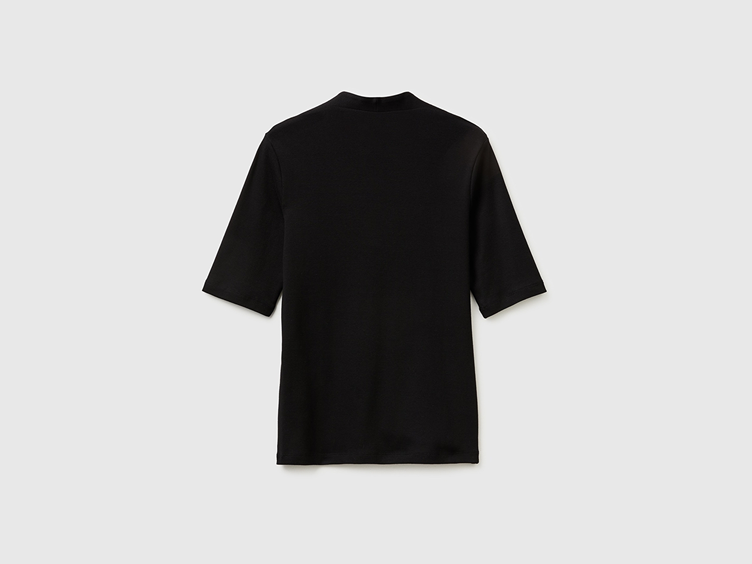 Benetton Kadın Siyah %100 Pamuk Yarım Kollu Derin V Yaka T-Shirt