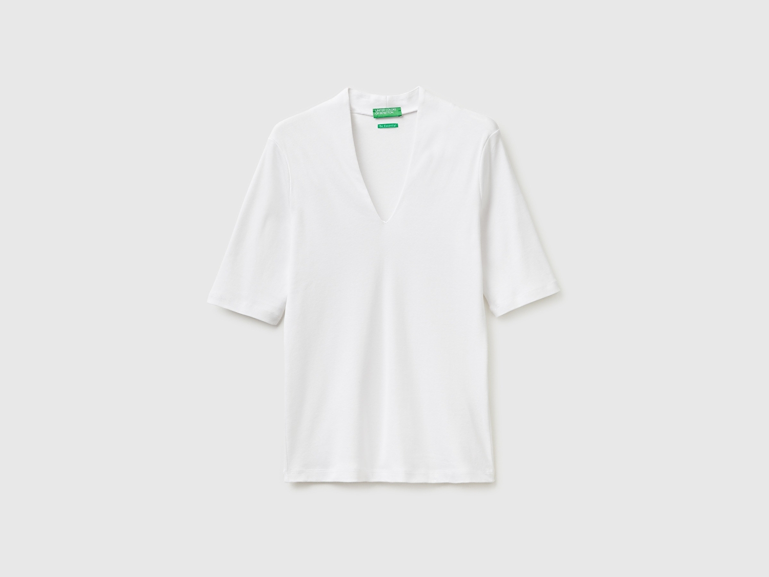 Benetton Kadın Beyaz %100 Pamuk Yarım Kollu Derin V Yaka T-Shirt