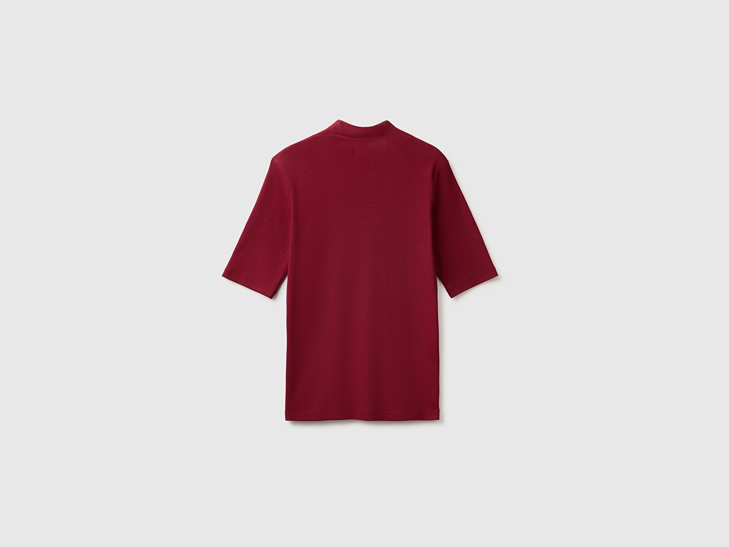 Benetton Kadın Mürdüm %100 Pamuk Yarım Kollu Derin V Yaka T-Shirt