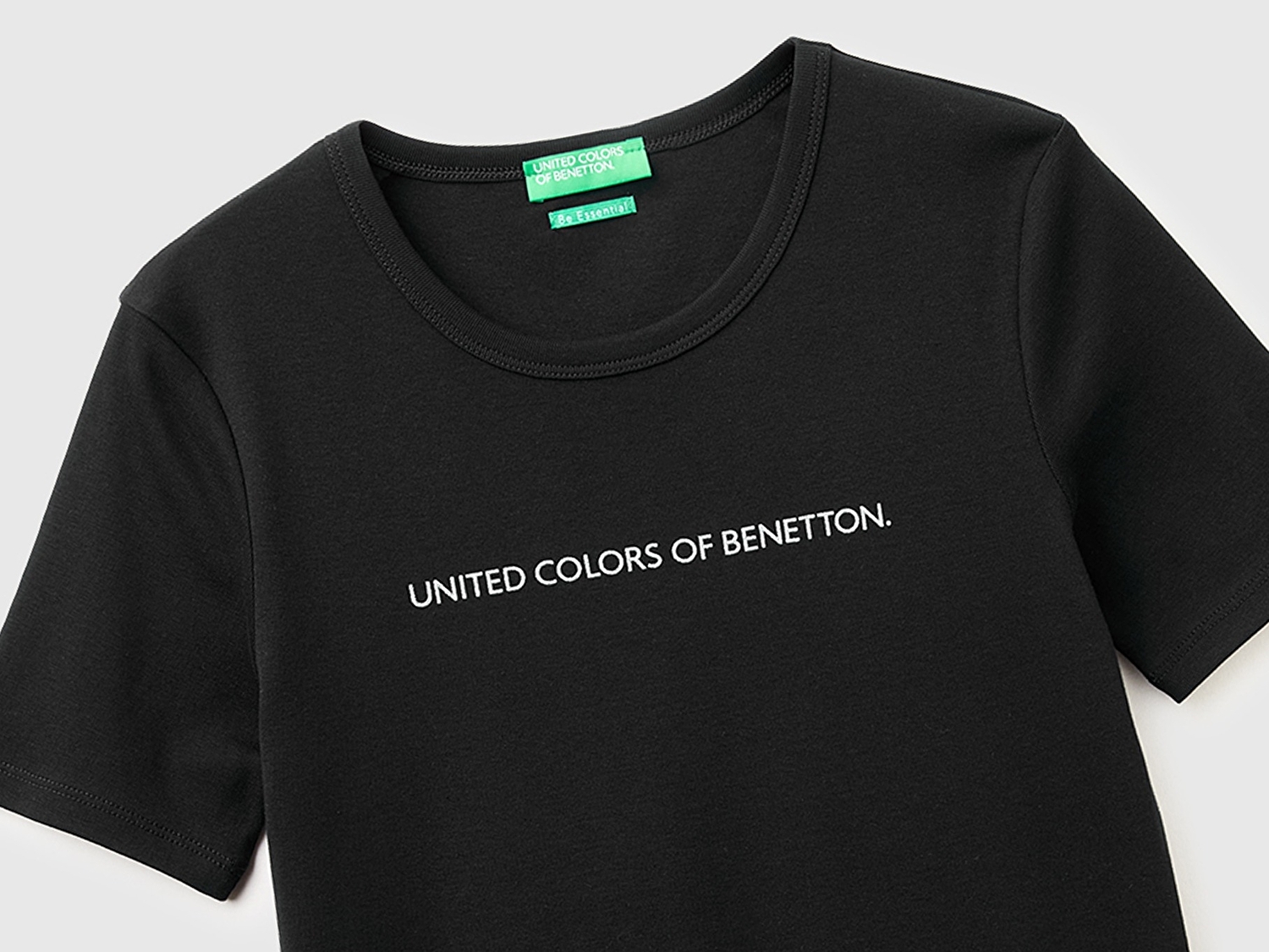 Benetton Kadın Siyah %100 Pamuk Logo Baskılı Bisiklet Yaka T-Shirt