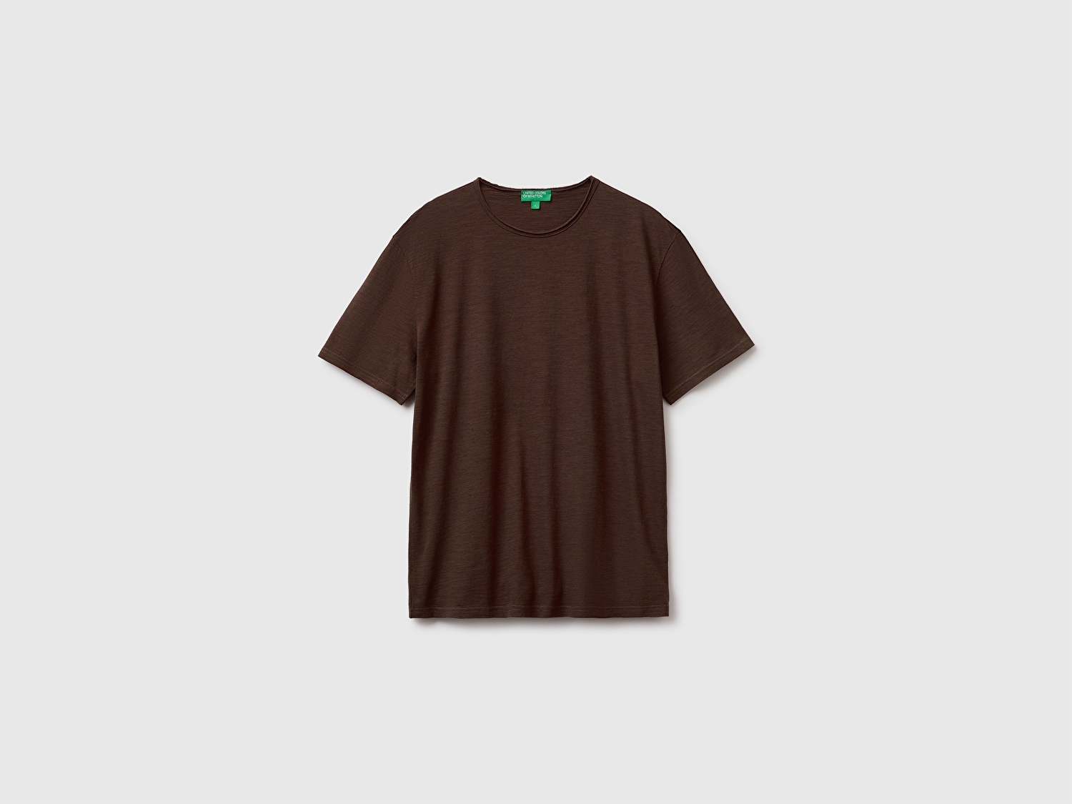 Benetton Erkek Koyu Kahverengi  %100 Pamuk Regular Fit Bisiklet Yaka T-Shirt