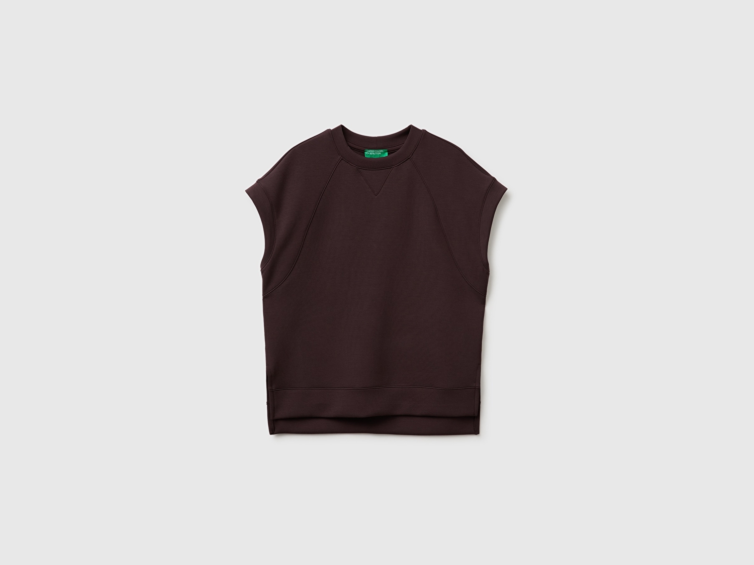 Benetton Kadın Kahverengi Modal Karışımlı Yırtmaçlı Kısa Kollu Bisiklet Yaka Üst