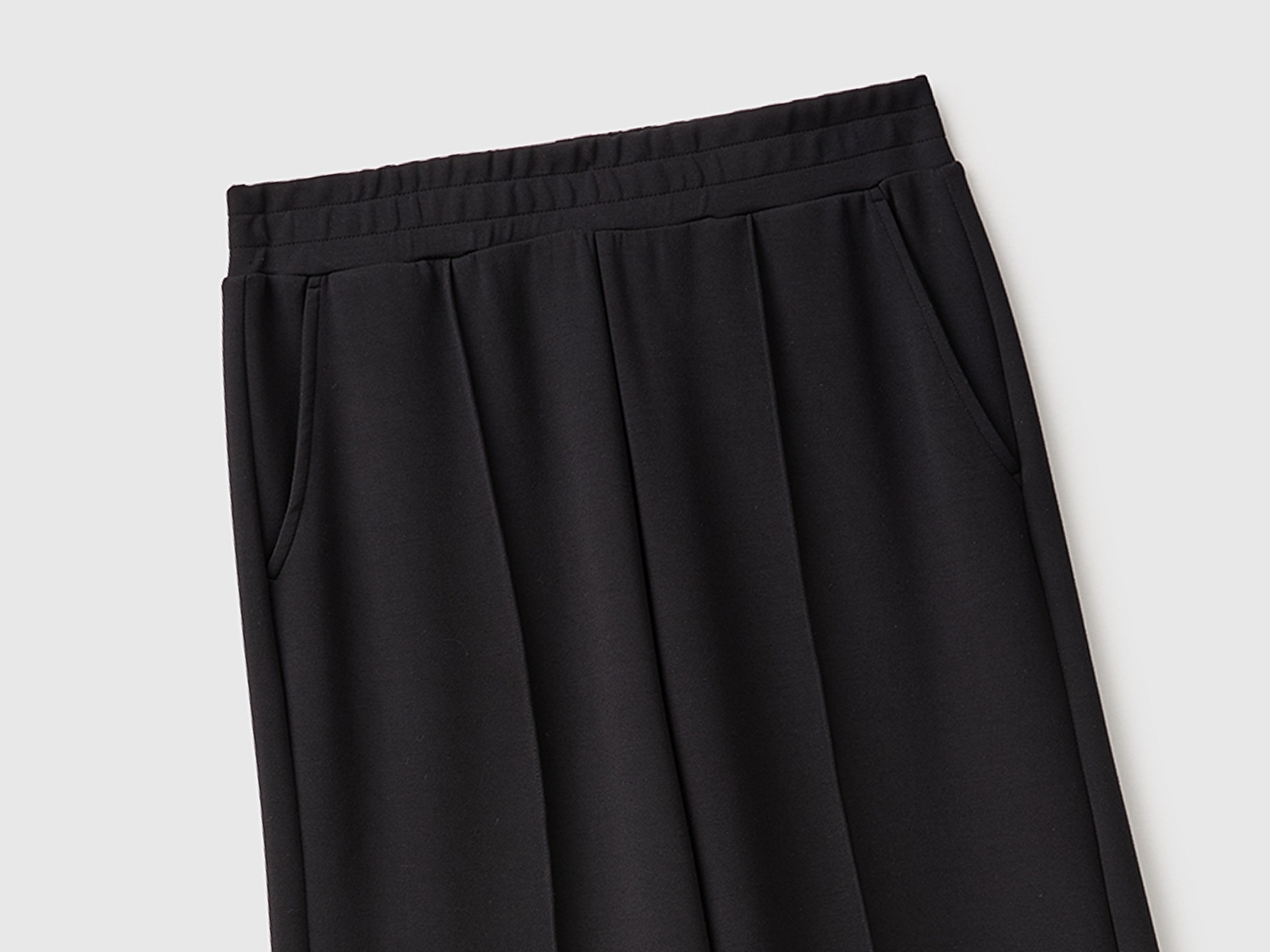 Benetton Kadın Siyah Modal Karışımlı Comfort Fit Beli Lastikli Eşofman Altı