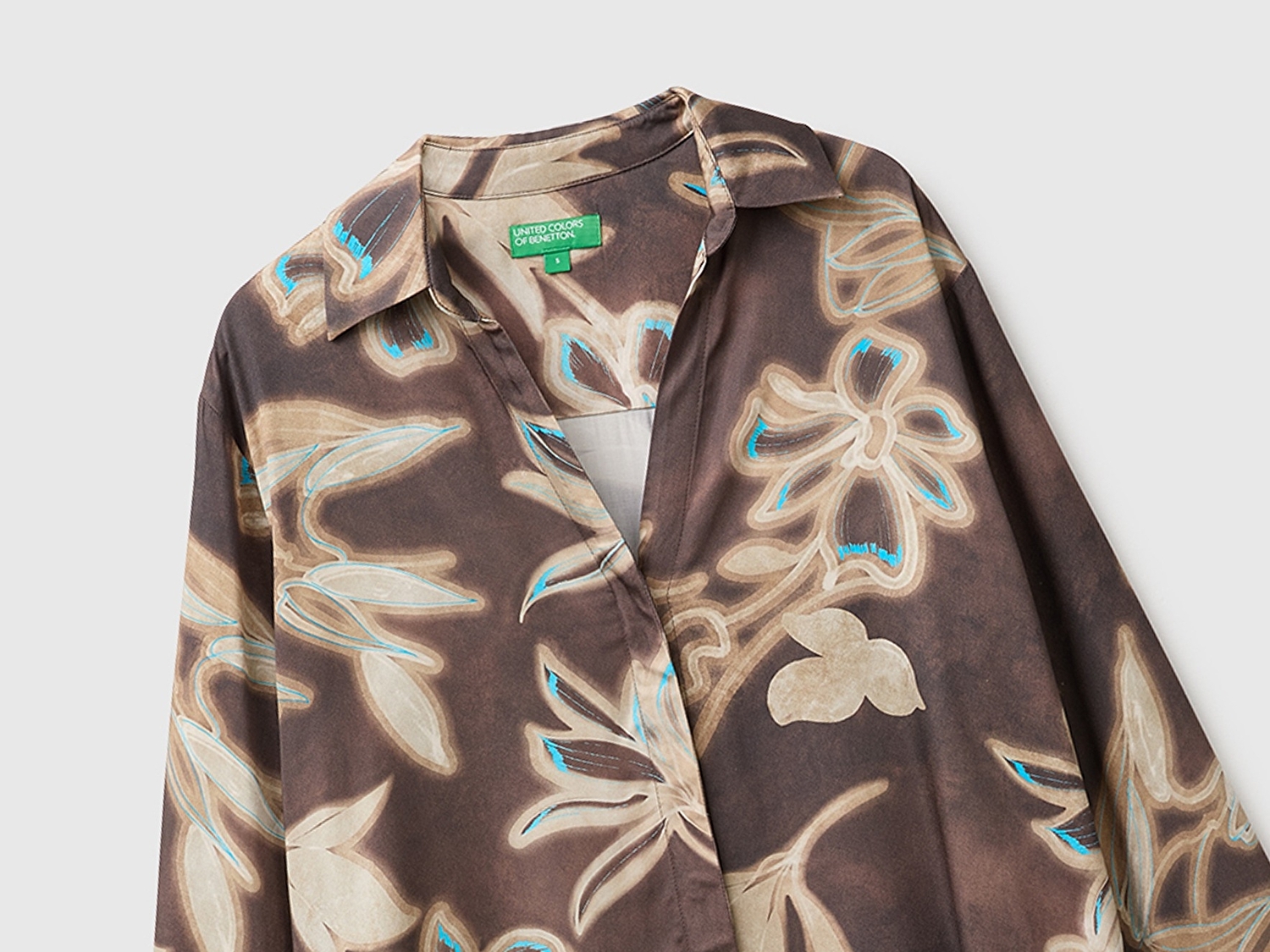 Benetton Kadın Kahverengi %100 Viskoz Baskılı Relaxed Fit Düğmeli Gömlek