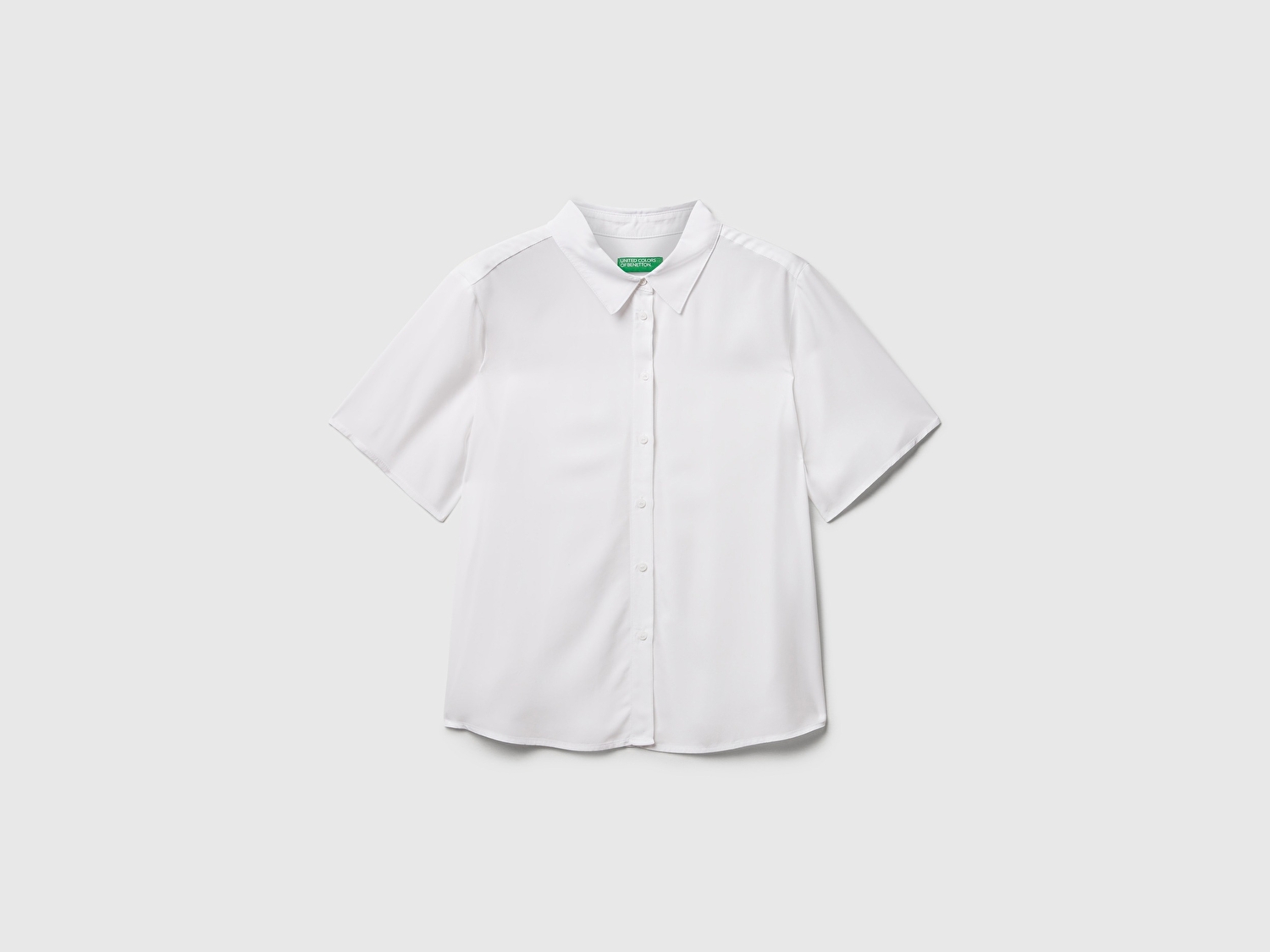 Benetton Kadın Beyaz %100 Viskoz Düğmeli Kısa Kollu Gömlek