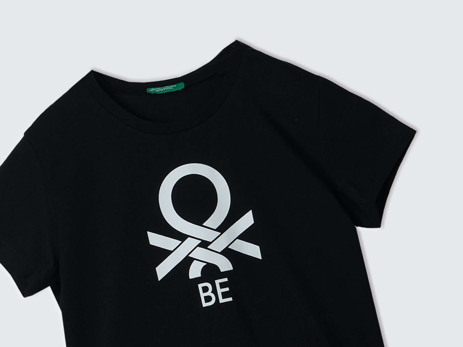 Benetton Kız Çocuk Siyah Su Baskılı Logolu T-Shirt