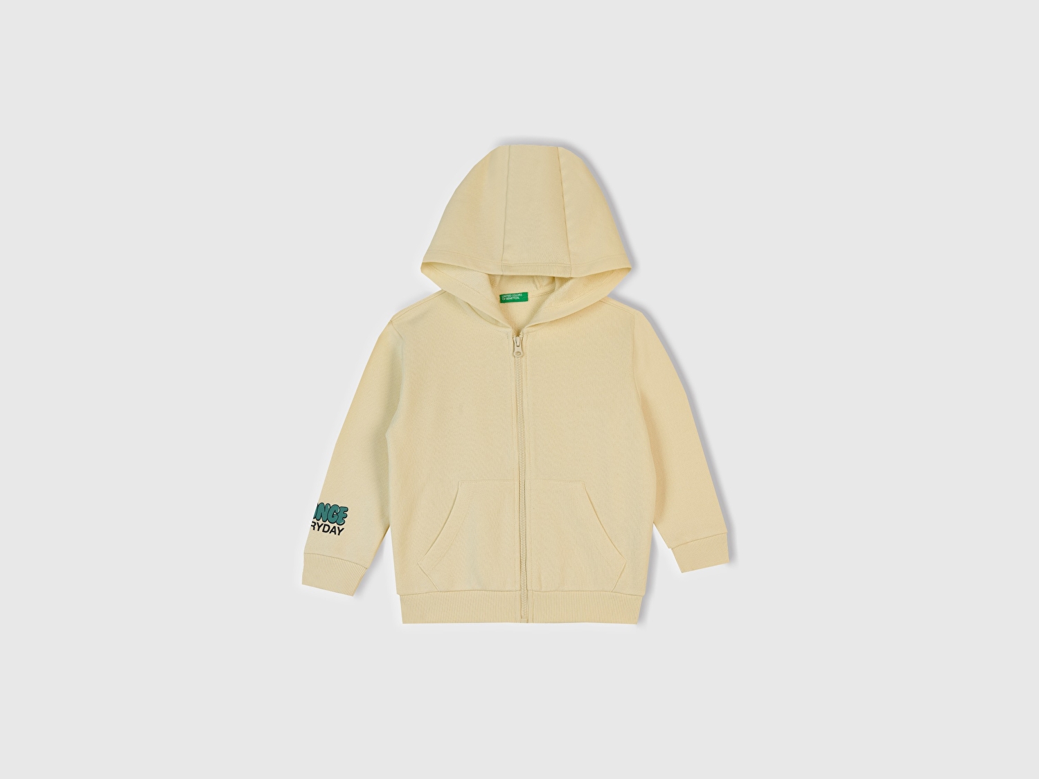 Benetton Erkek Bebek Krem Baskılı Fermuarlı Kapüşonlu Relaxed Fit Sweatshirt