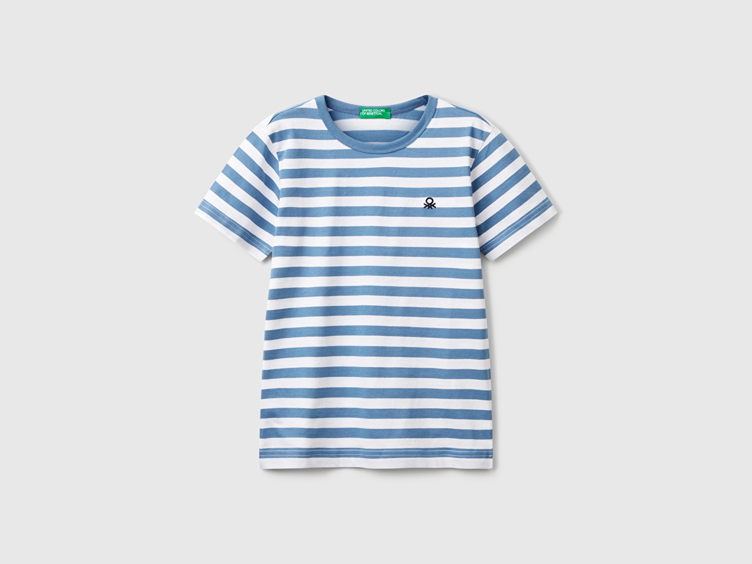 Benetton Erkek Çocuk Mavi Çizgili Önü Logo İşlemeli T-Shirt