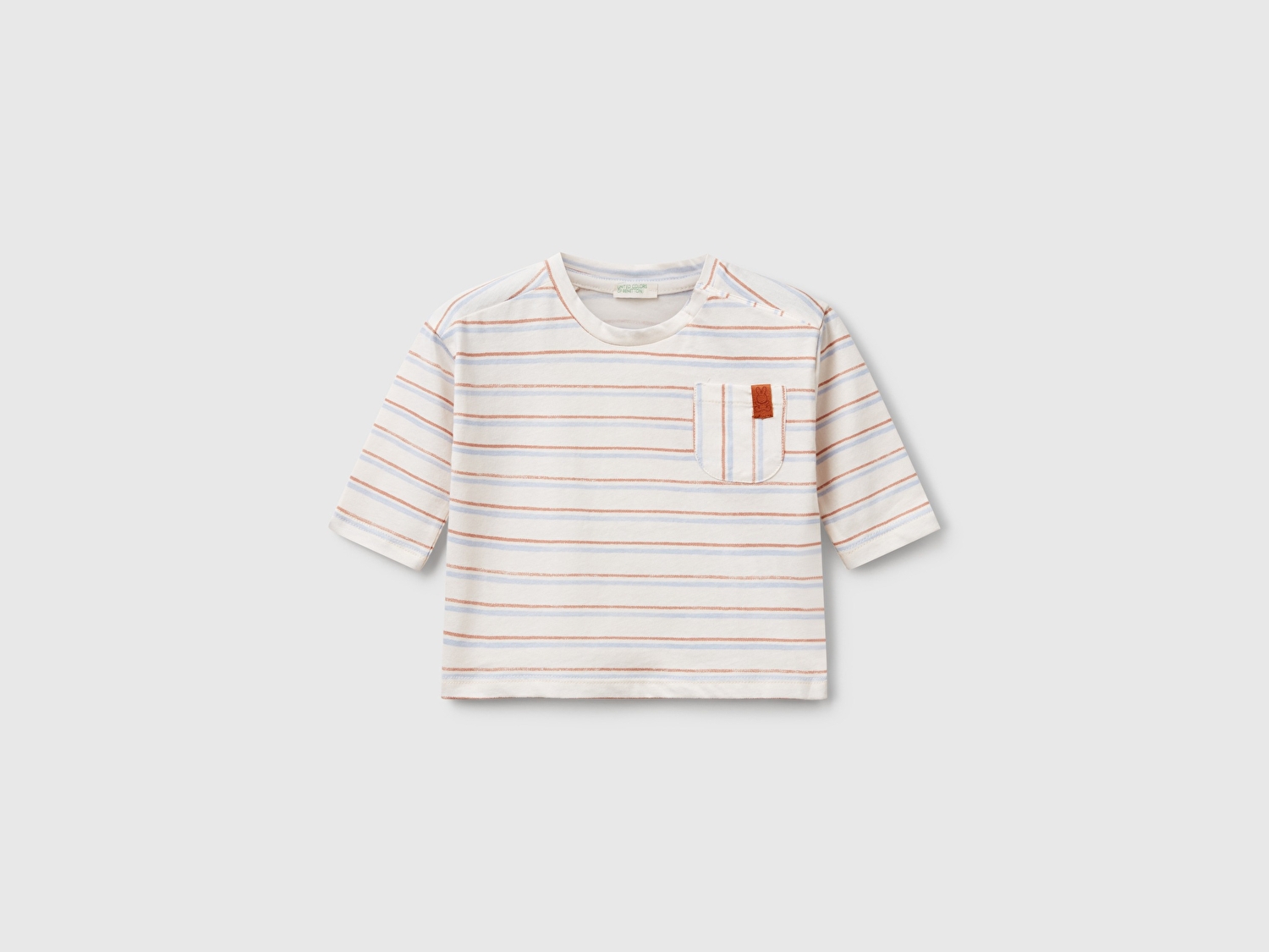 Benetton Bebek Ekru Tamamı Desenli Logo Detaylı Omzu Çıtçıtlı Uzun Kollu T-Shirt
