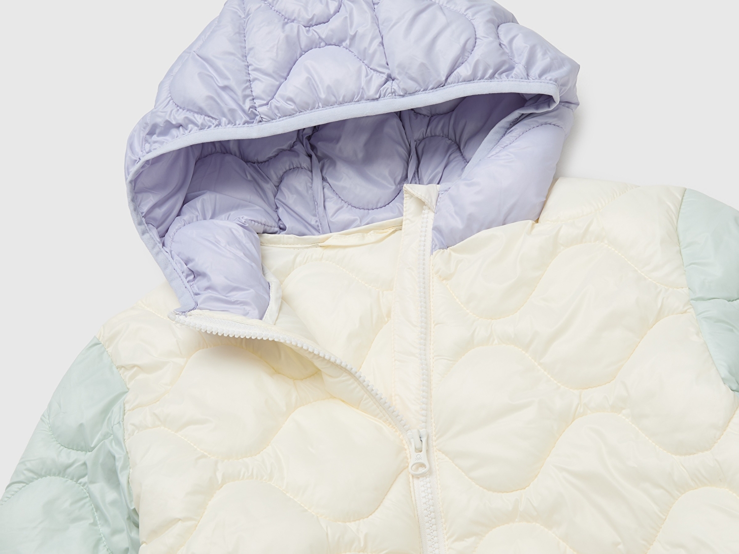 Benetton Kız Çocuk Krem Şişme Kapüşonlu Cepli Mont