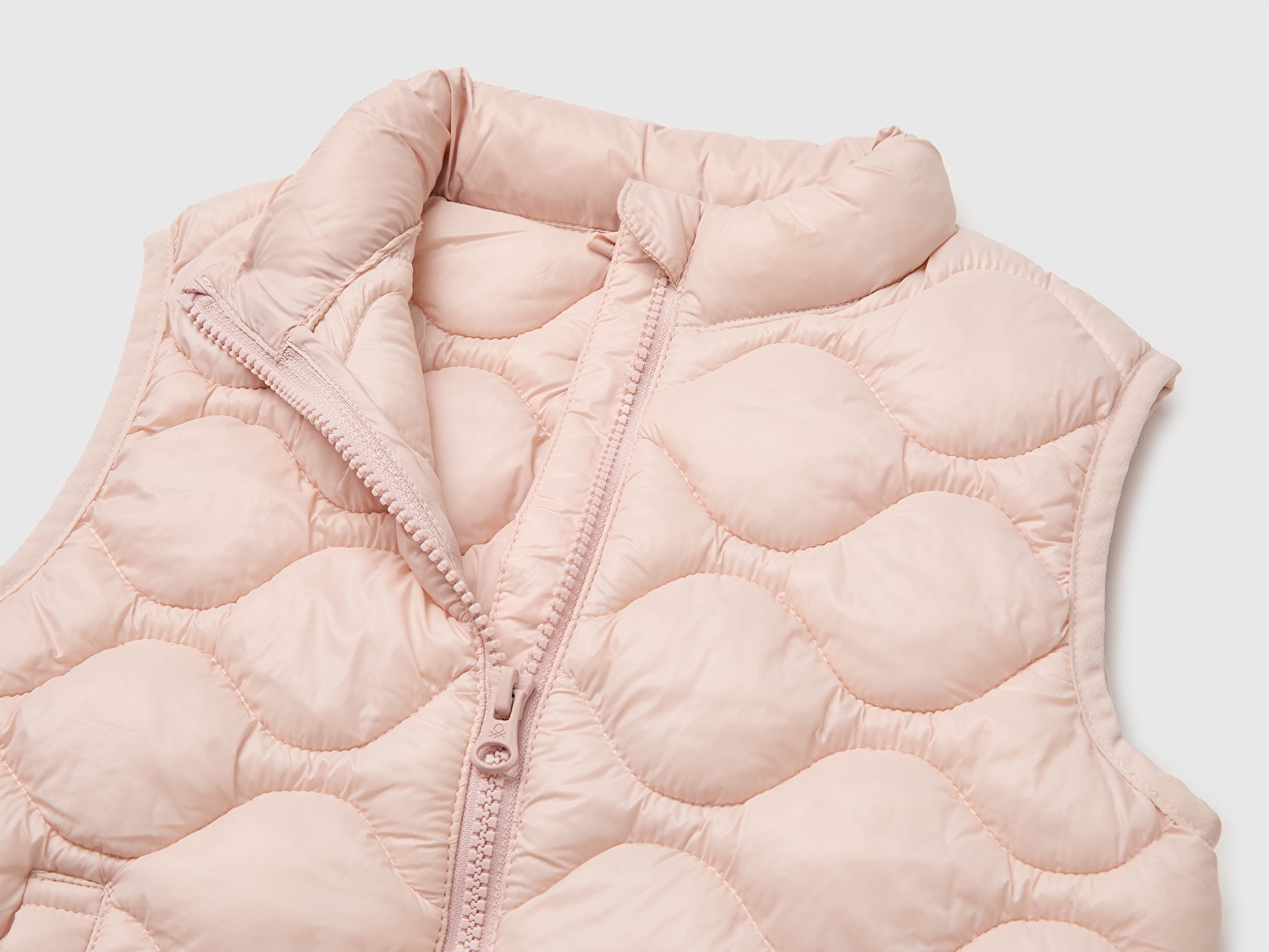 Benetton Kız Bebek Pudra Dolgulu Şişme Cepli Yelek