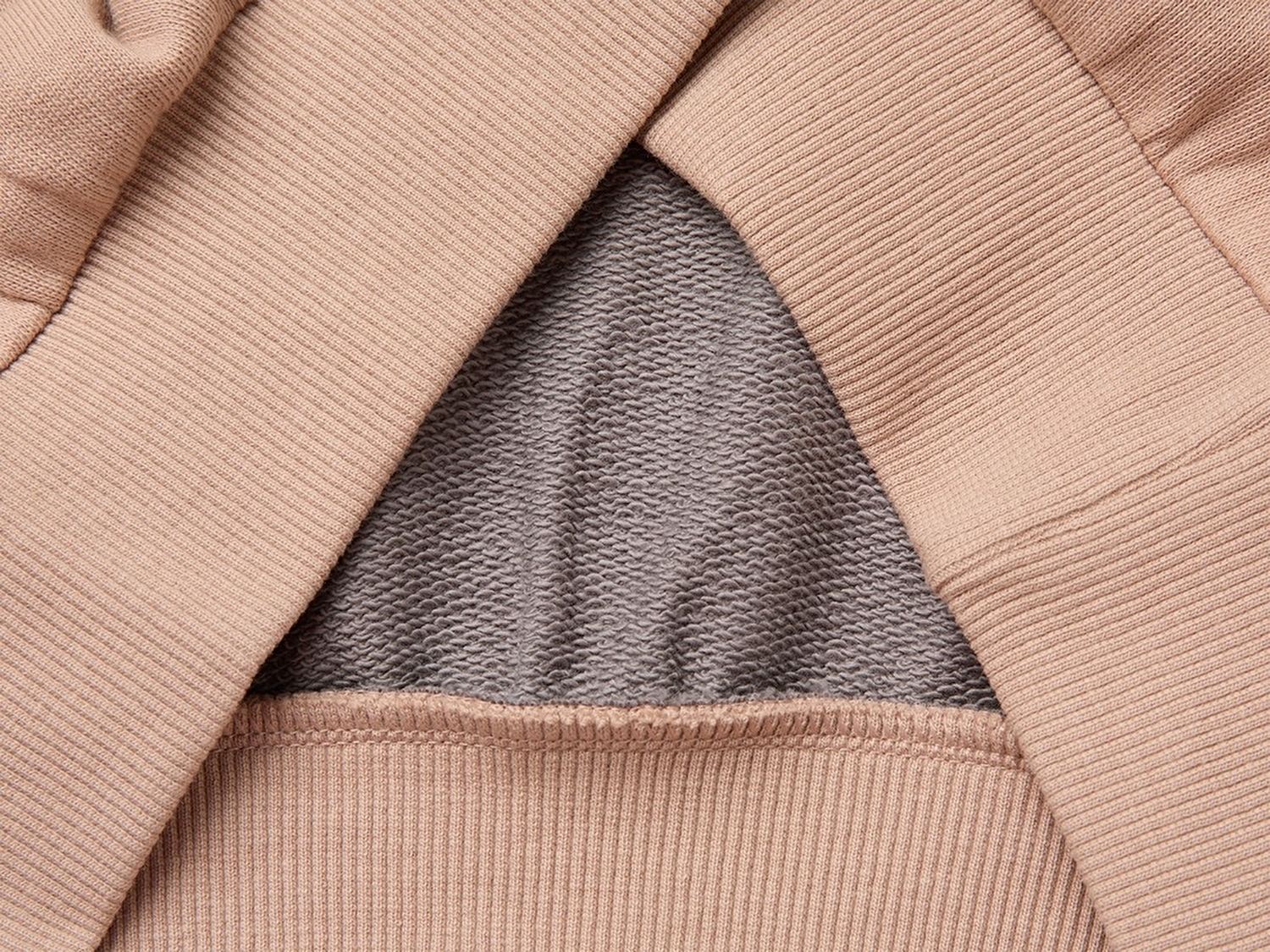 Benetton Kız Çocuk Haki İşlemeli Renk Bloklu Reglan Kollu Bisiklet Yaka Sweatshirt