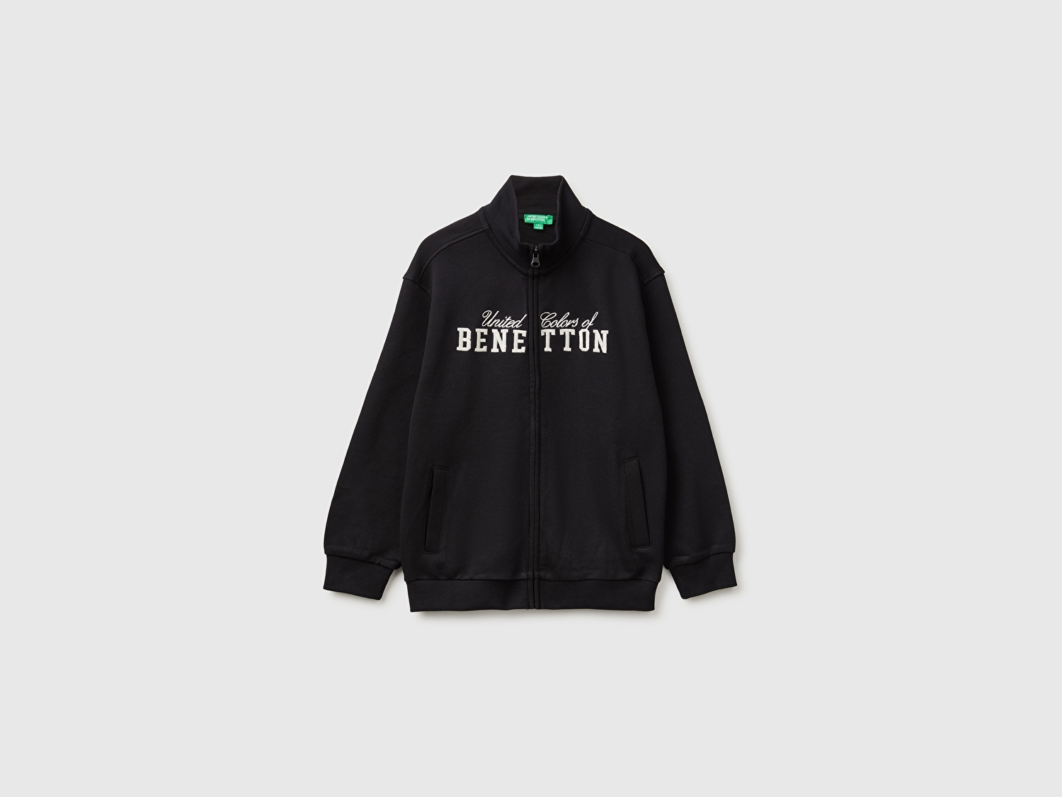 Benetton Erkek Çocuk Siyah Önü İşlemeli Ribanalı Cepli Fermuarlı Dik Yaka Sweatshirt