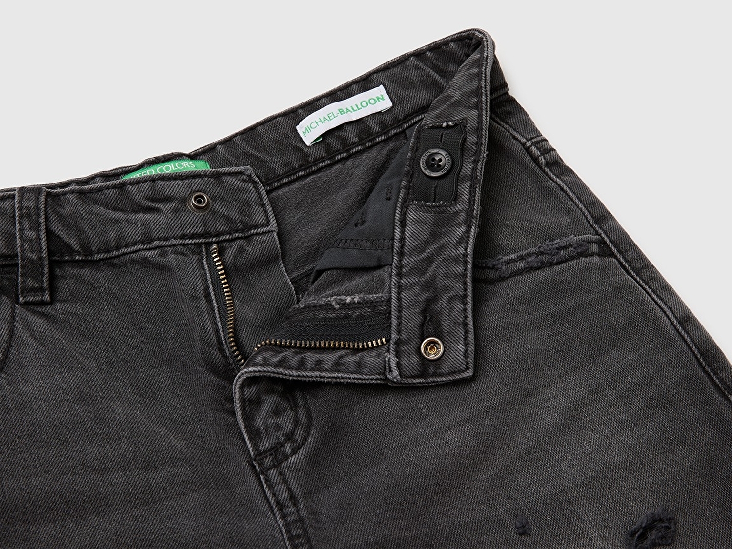 Benetton Erkek Çocuk Siyah Arka Logo İşlemeli Cepli Denim Pantolon