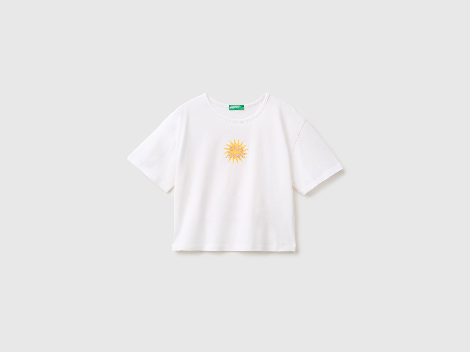 Benetton Kız Çocuk Beyaz Ön ve Arka Baskı Detaylı Geniş Yaka T-Shirt