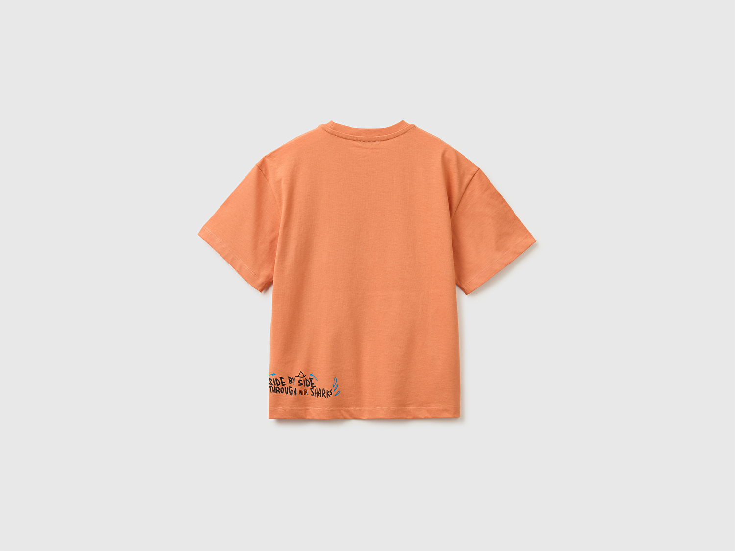Benetton Erkek Çocuk Turuncu Ön ve Arka Fotoğraf Baskı Detaylı Bisiklet Yaka T-Shirt