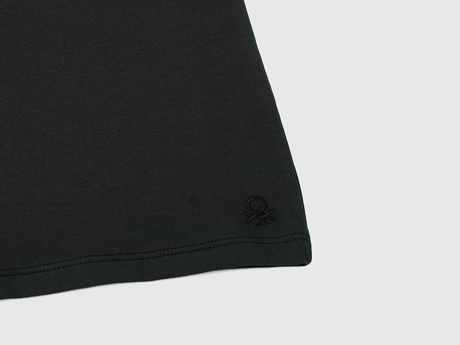 Benetton Kız Çocuk Siyah Balıkçı Yaka Basic T-Shirt