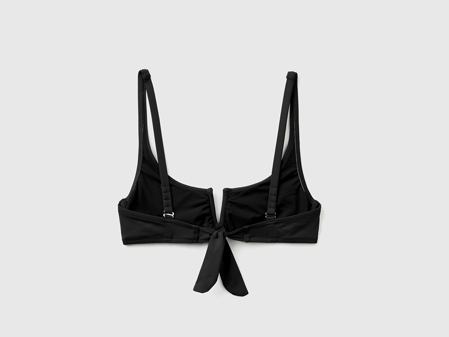 Benetton Kadın Siyah V Dekolteli Arkadan Bağlamalı Bikini Üstü