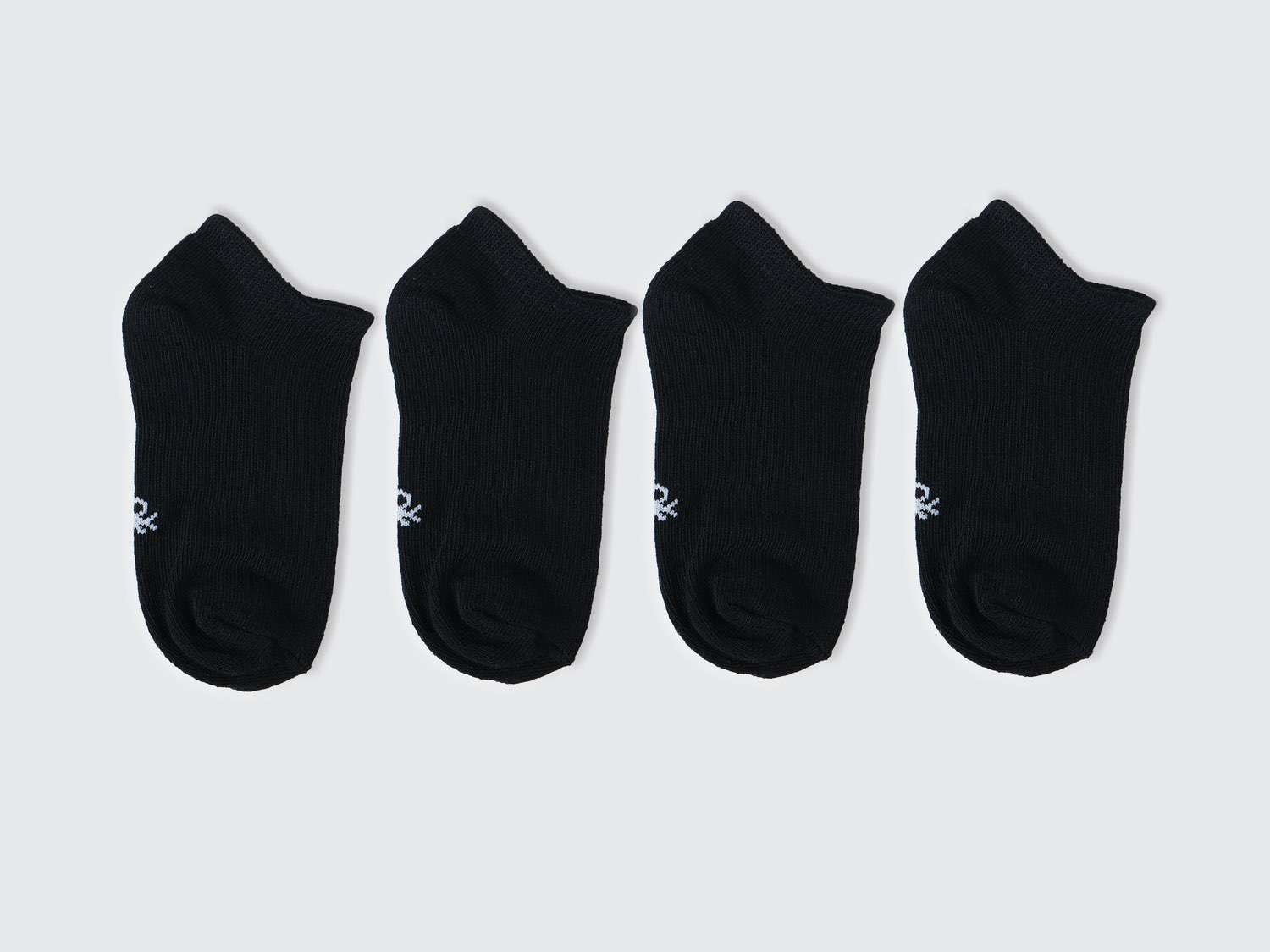 Benetton Erkek Çocuk Siyah Logo Baskılı Düz Renkli 4'lü Kısa Soket Çorap Seti
