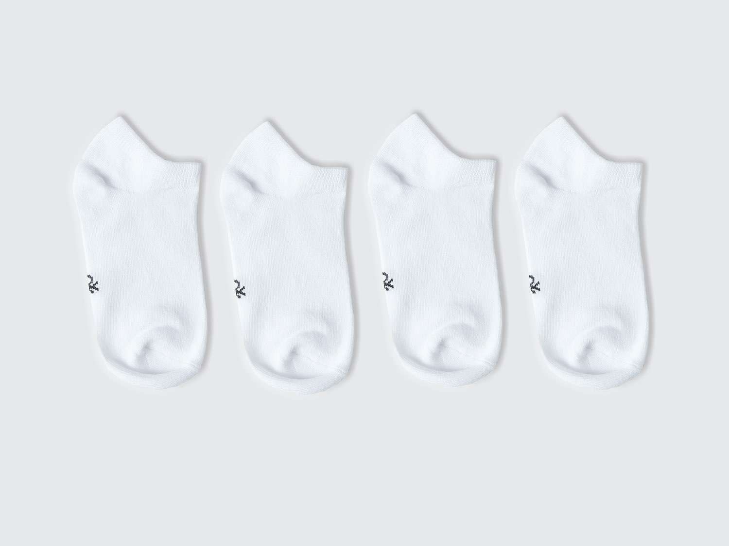 Benetton Erkek Çocuk Beyaz Mix Logo Baskılı Düz Renkli 4'lü Kısa Soket Çorap Seti
