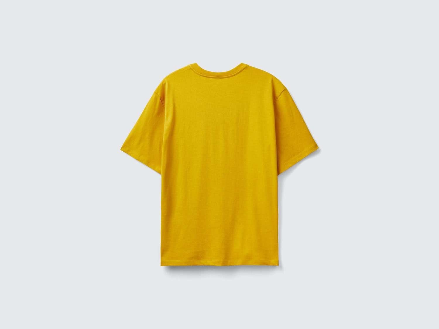 Benetton Erkek Hardal %100 Koton Slogan Baskılı T-Shirt
