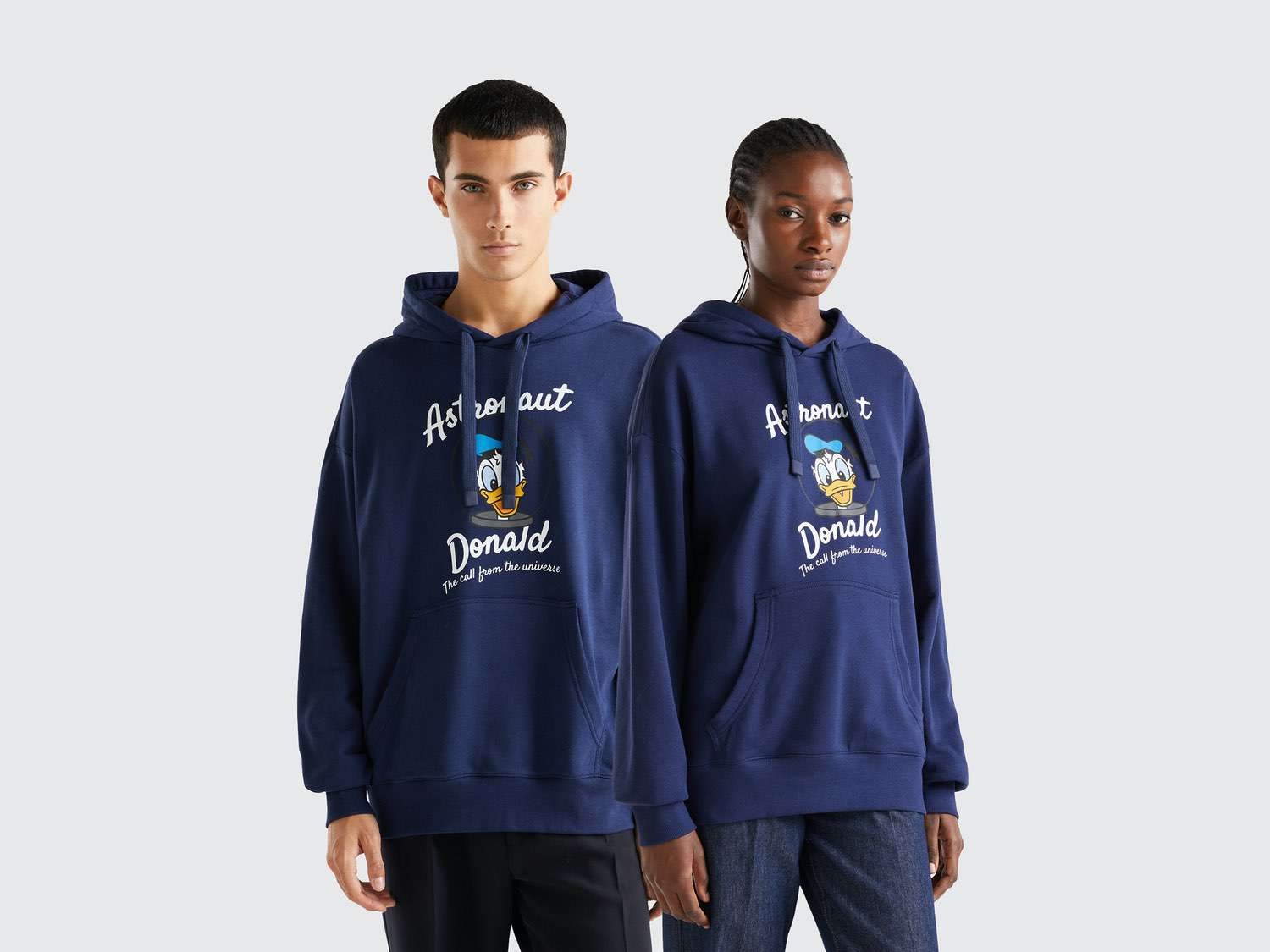 Benetton Unisex Lacivert Disney Desenli Kapşonlu Sweatshirt