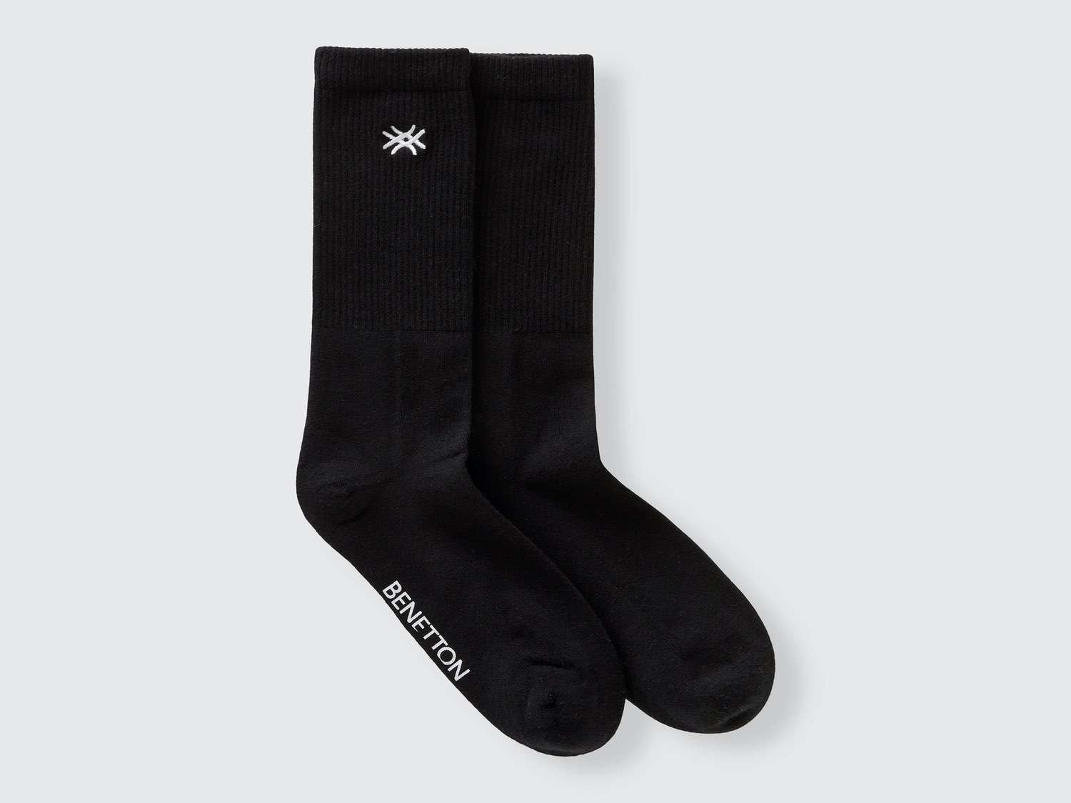 Benetton Unisex Siyah. Pamuk Karışımlı Logo İşlemeli Uzun Soket Çorap
