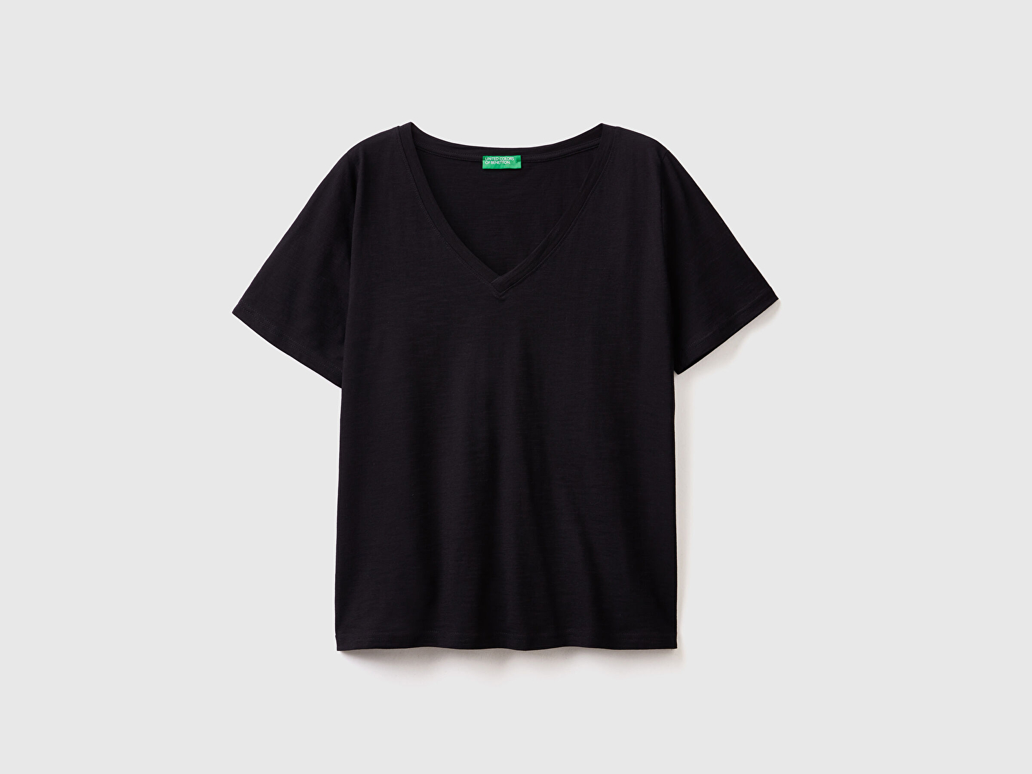 Benetton Kadın Siyah %100 Koton V Yaka Slub T-Shirt
