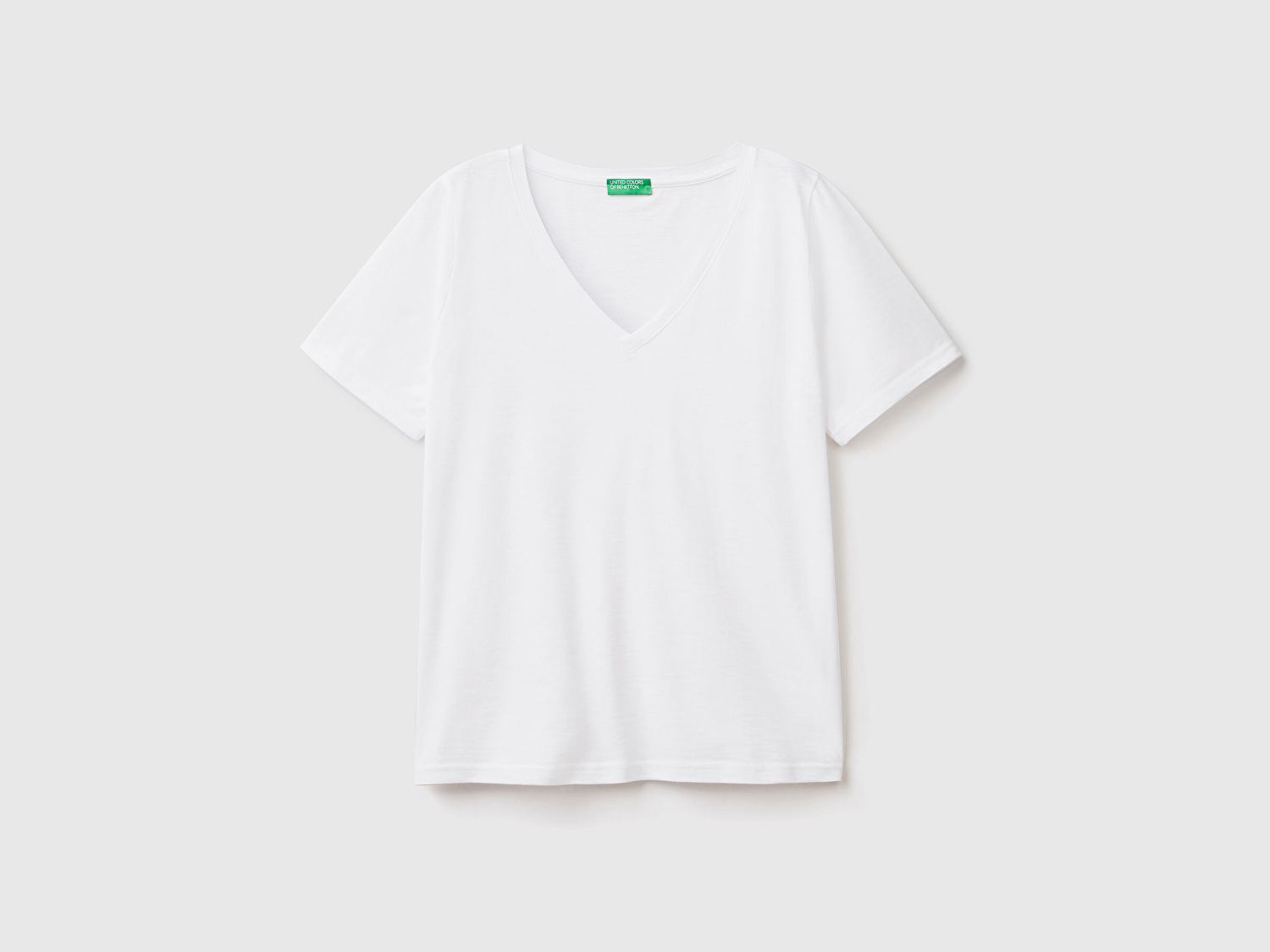 Benetton Kadın Beyaz %100 Koton V Yaka Slub T-Shirt