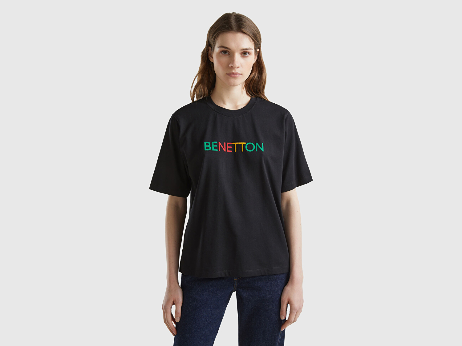 Benetton Kadın Siyah %100 Pamuk Önü Logo Baskılı Regular Bisiklet Yaka T-Shirt